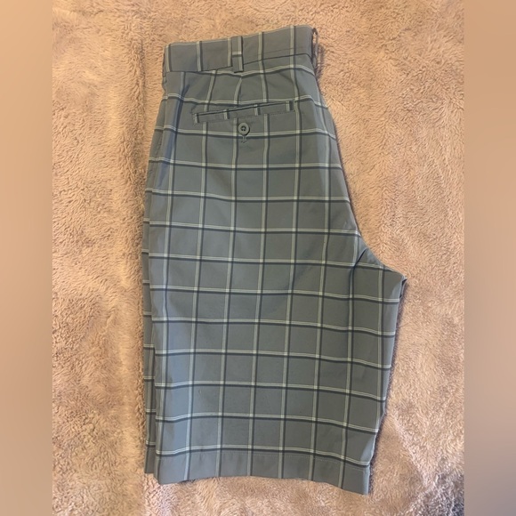Nike Golf Shorts Men’s Size 34 Gray Plaid Performance Dri-FIT - Picture 7 of 9